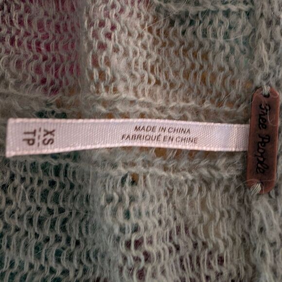 NWT Free People Green Textured Crew Neck Sweater - Picture 6 of 8